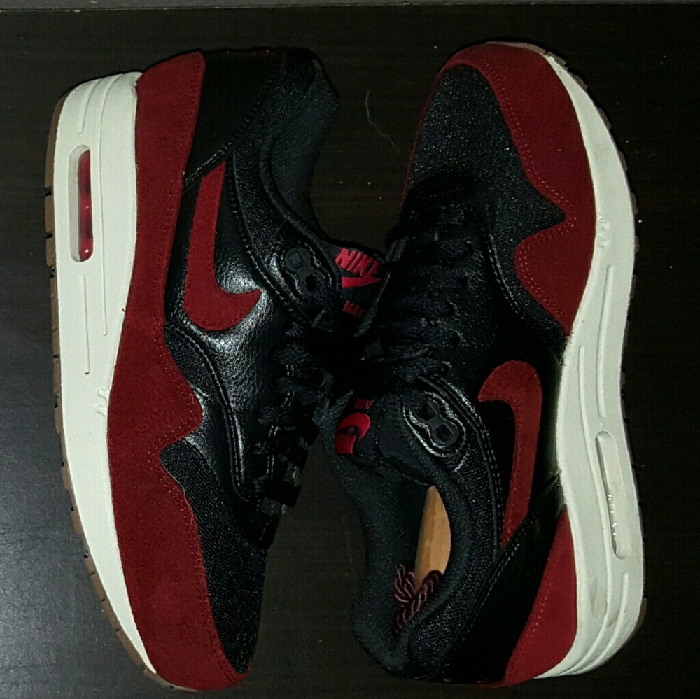 Women's Nike Air Max 1